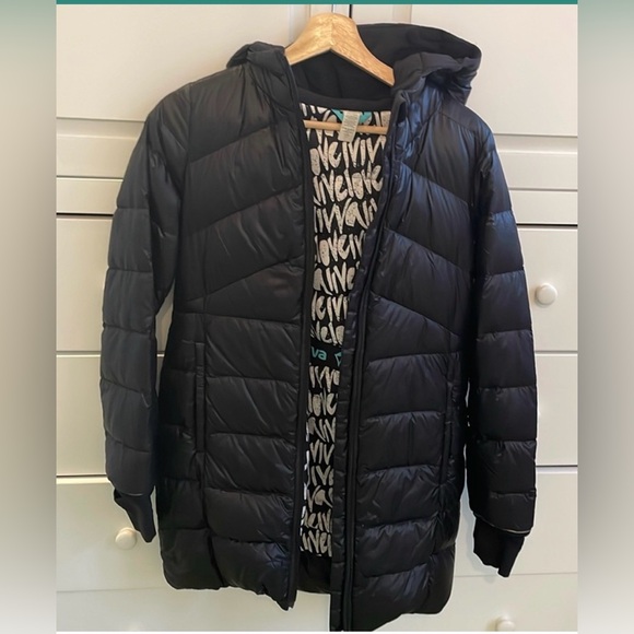 Ivivva down jacket coat girls sz 12 in black